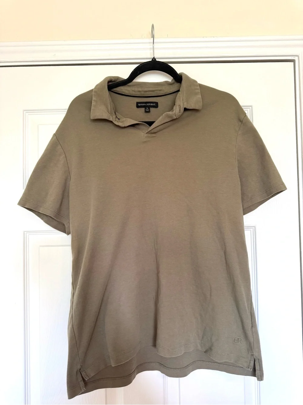Banana Republic Men’s Khaki Short-Sleeve Polo
